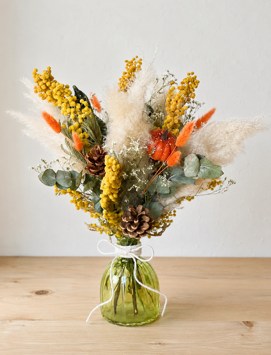 Bouquet automnal en fleurs séchées